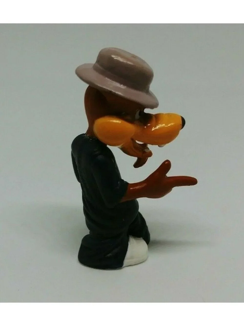 Neighborhood Rascals Wolfie collectible retired 1.75